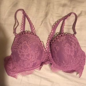 NWOT Victoria Secret laced bra